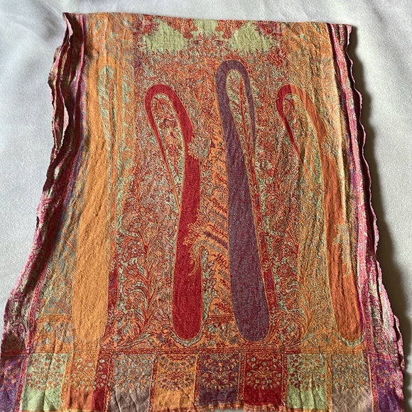 Indian Woven Silk Scarf - Picture 3 of 3